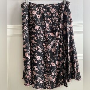 Anne Carson silk floral mini skirt-size 6